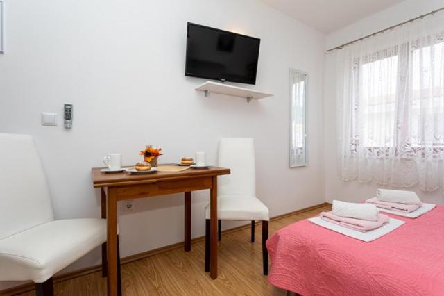 Apartments Marinko Baska  Exterior photo
